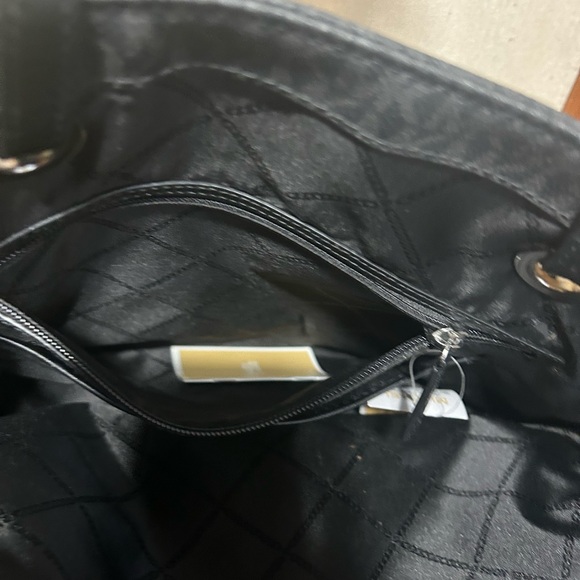 Michael Kors Signature Tote - Picture 7 of 14